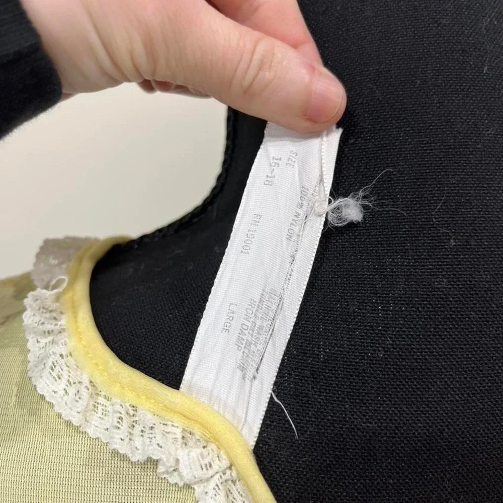 Vintage Lemon Chiffon Lace Nightgown – Size Large